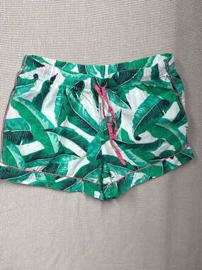 Liz Claiborne Sleepwear M Green Banana Leaf Cotton Pajama Shorts with Pink Trim